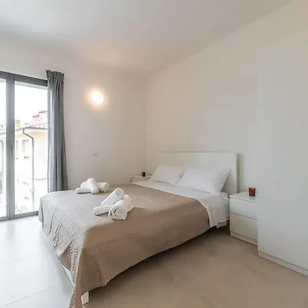 Camelia Apartamento *