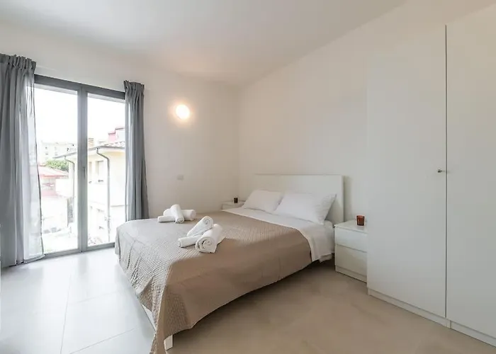 Camelia Apartament *